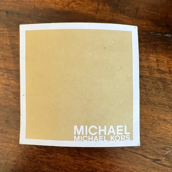 Michael Kors Jet Set East West Top Zip Tote - Picture 10 of 15